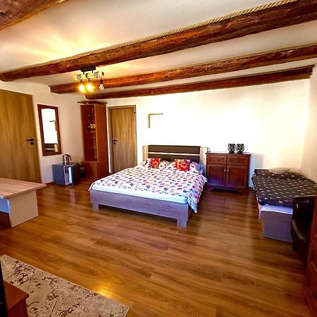 פופראד Apartman Velicka Vinaren מראה חיצוני תמונה