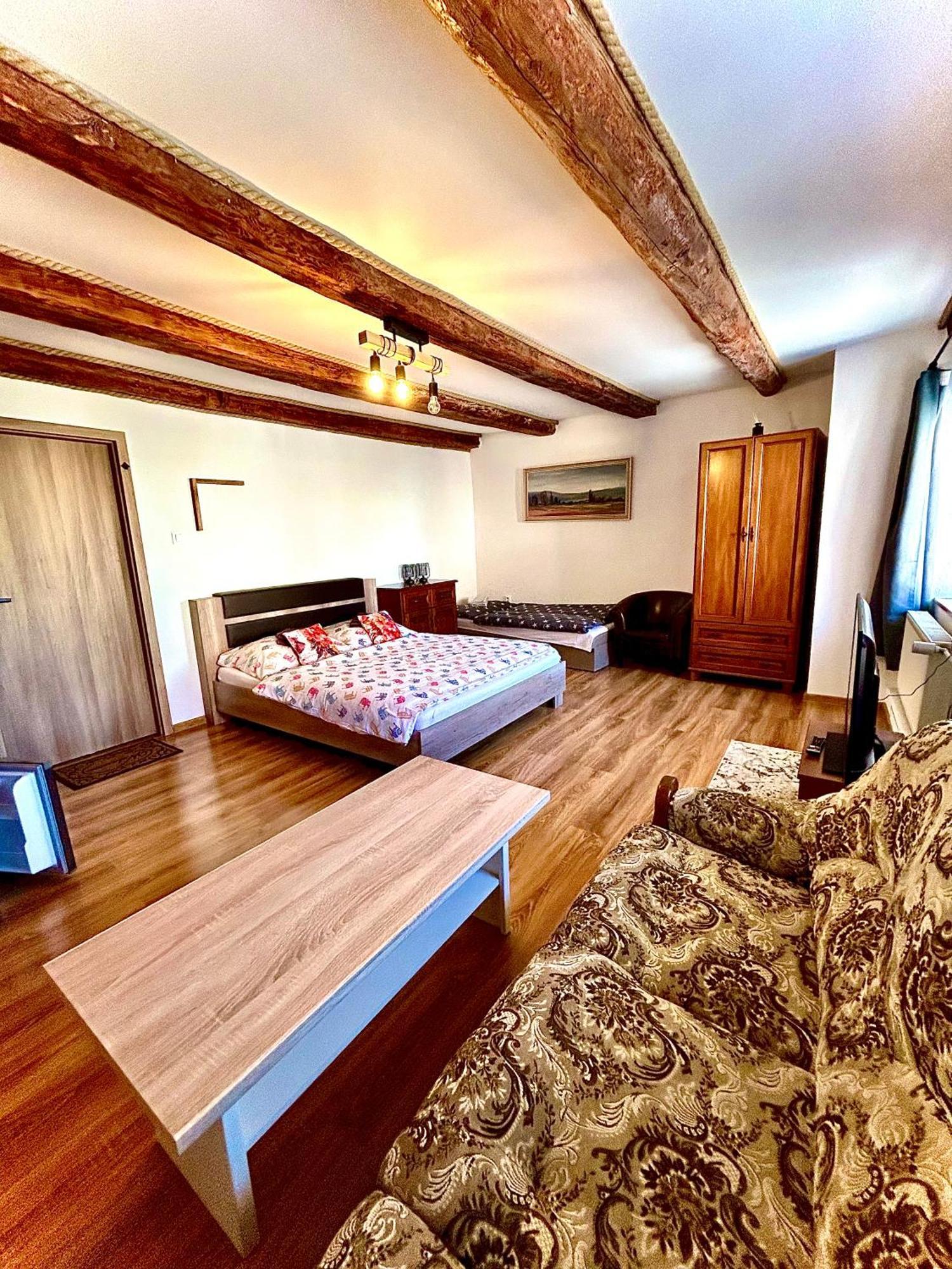 פופראד Apartman Velicka Vinaren מראה חיצוני תמונה